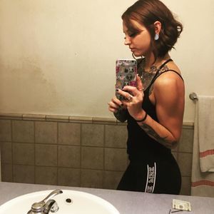 Meet your Posher, Annie